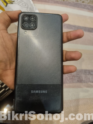 Samsung A12